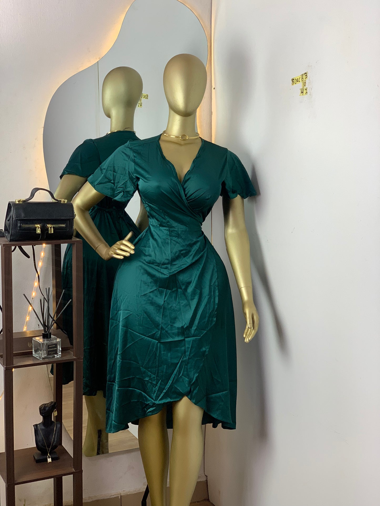 SIZE10 5DEC63 LENGTH42