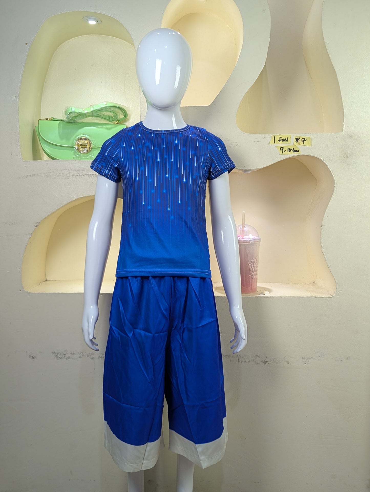 1FAV87 9-10yrs(short only)